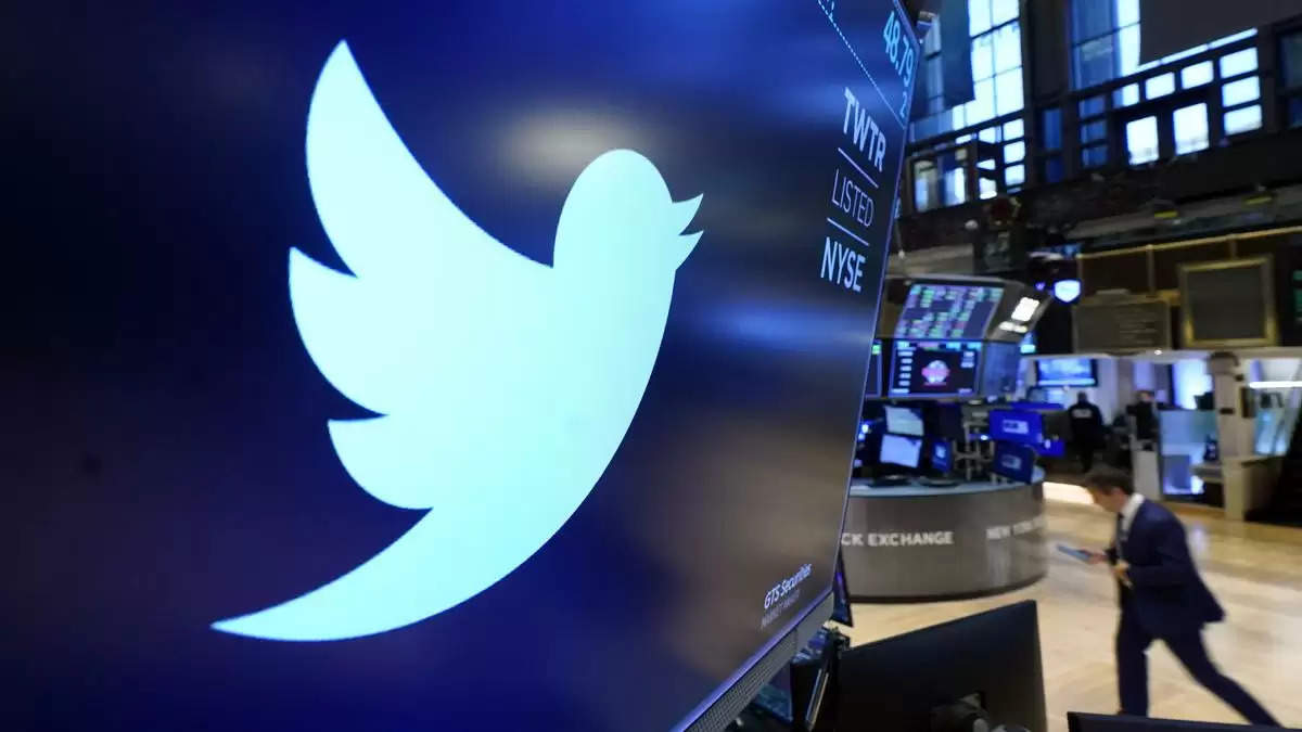 The Karnataka High Court denies Twitter's appeal against directives from the Central government to disable messages and accounts and imposes costs of 50 lakh.