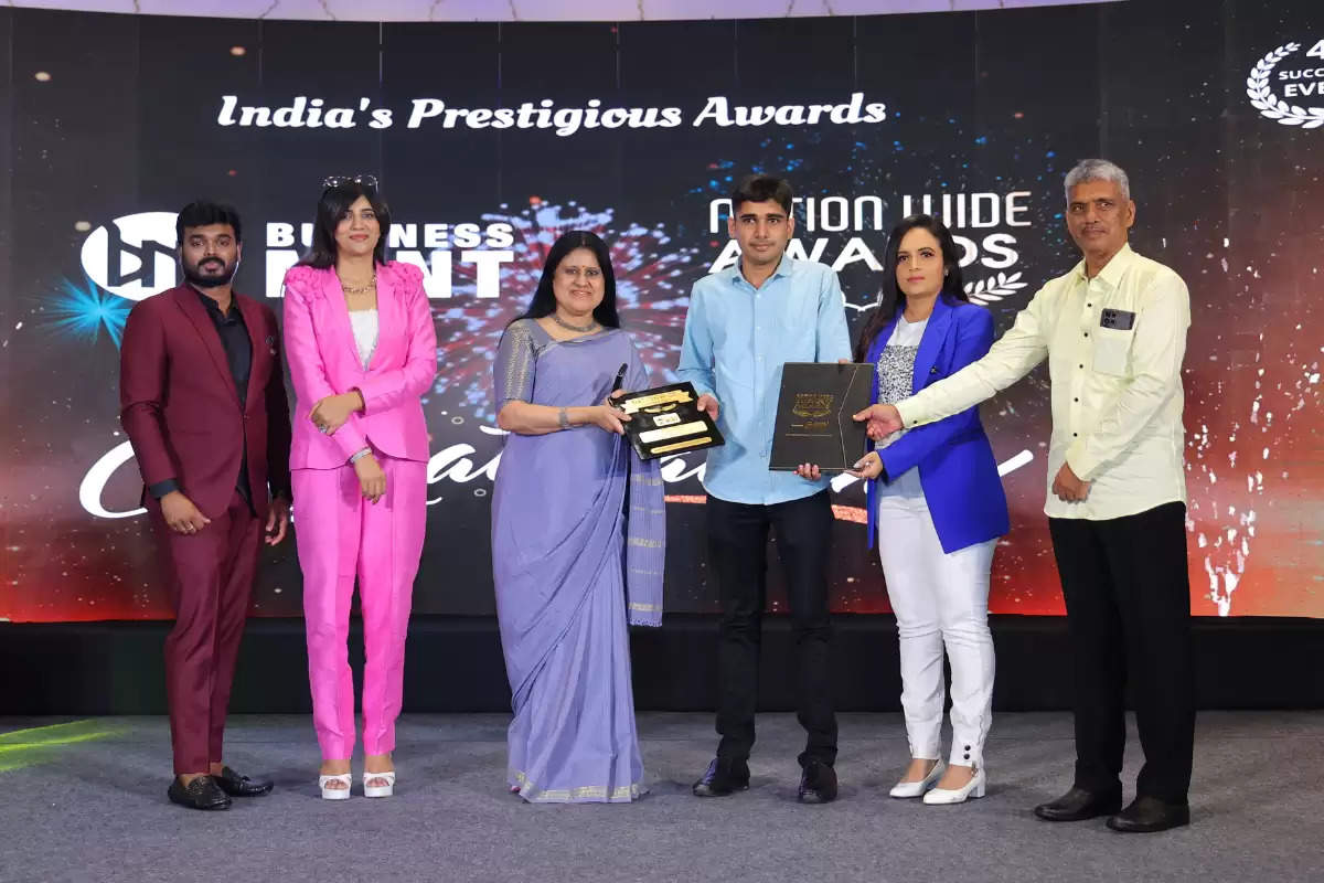 DEEPAK HEGDE, Founder - Parabola Has been Recognized As Most Prominent Young Leader of the Year - 2023, Bengaluru in Recruitment & Payroll Category by Business Mint 