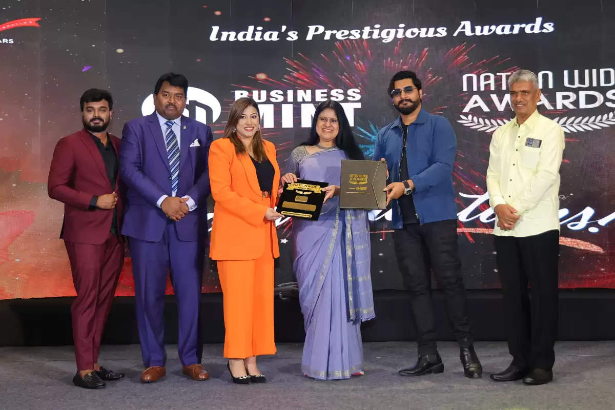 Dr.Hajira Nazeer- Richmond Dental and Aesthetic Centre Has been Recognized As Most Prominent Cosmetic Dental Surgeon & Cosmetologist of the Year - 2023, Bengaluru