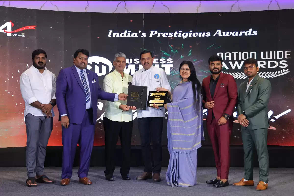 Avinash Madhukar Bharvase, Chef Has been Recognized As Most Promising Industry Professional of the Year - 2023, Bengaluru in Food & Beverage Consultant Category by Business Mint 