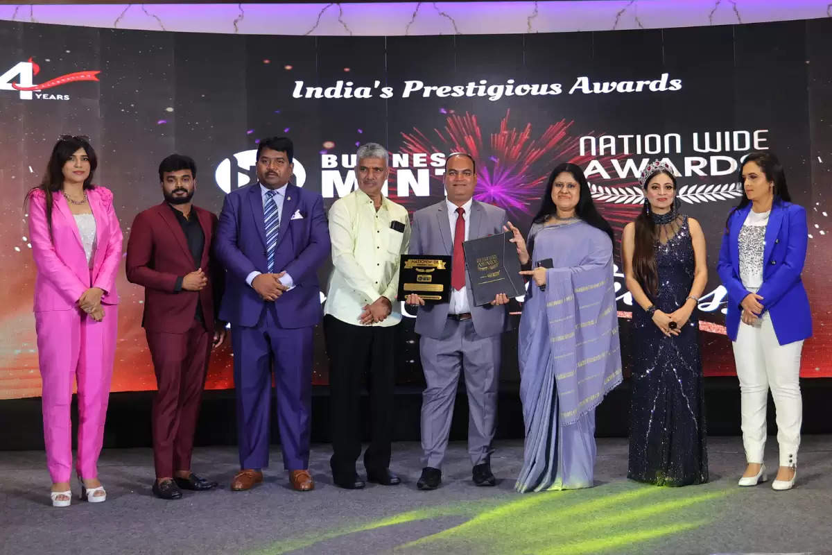 SMM Clicks Has been Recognized As Most Promising Wedding Photography & Videography Company of the Year - 2023, Bengaluru by Business Mint 