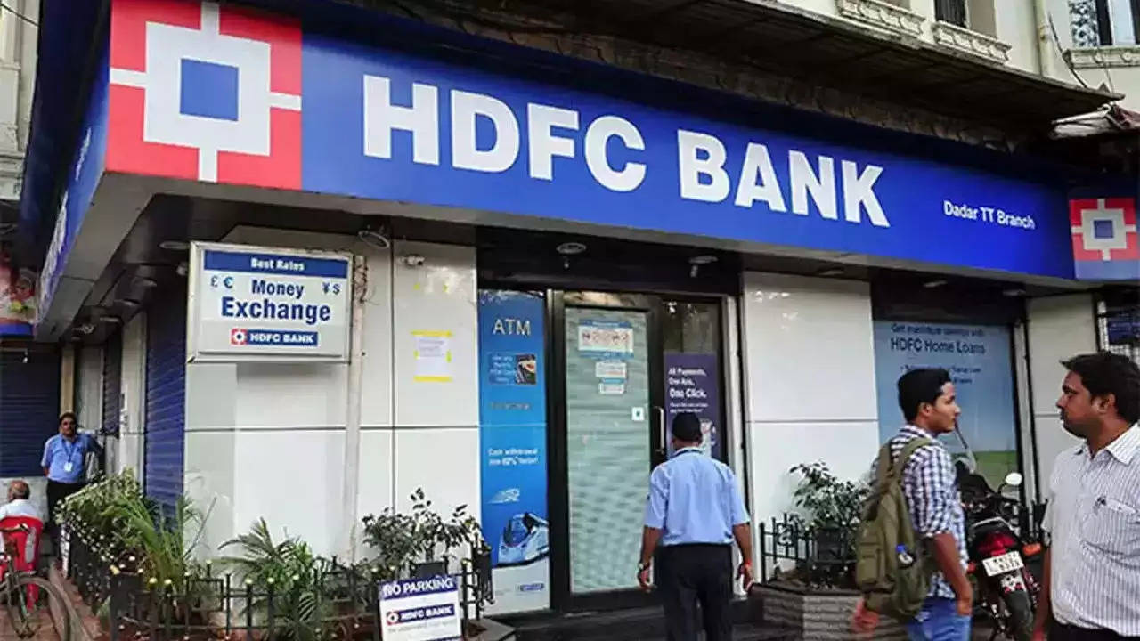 Kaizad Bharucha and Bhavesh Zaveri have been appointed as DMD and ED, according to HDFC Bank, with RBI approval.