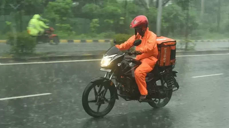 Rain in Hyderabad: Orders are not being accepted by food delivery services