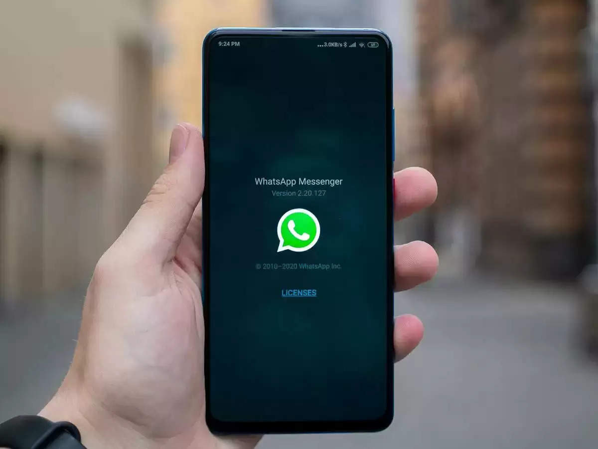 WhatsApp now has a function to support using the same account on various devices.