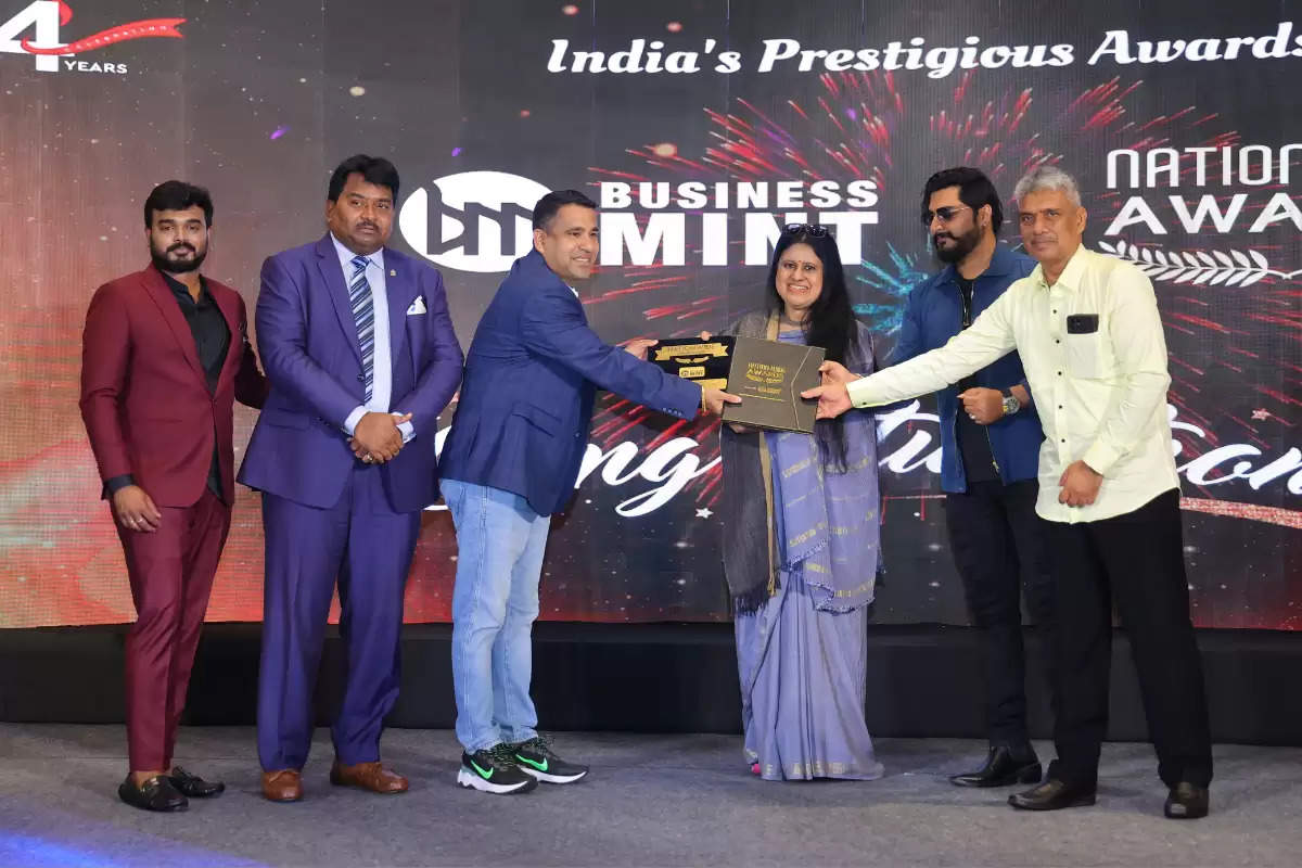 MyAnatomy Has been Recognized As Most Promising SaaS Based Platform of the Year - 2023, Career Assessments Category by Business Mint